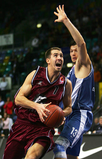 他具备宽厚 他具备宽厚